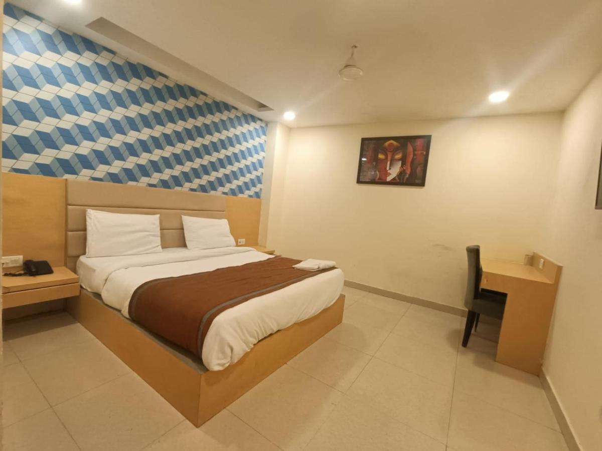 Hotel Ronit Royal Delhi Airport By D'Capitol New Delhi Luaran gambar