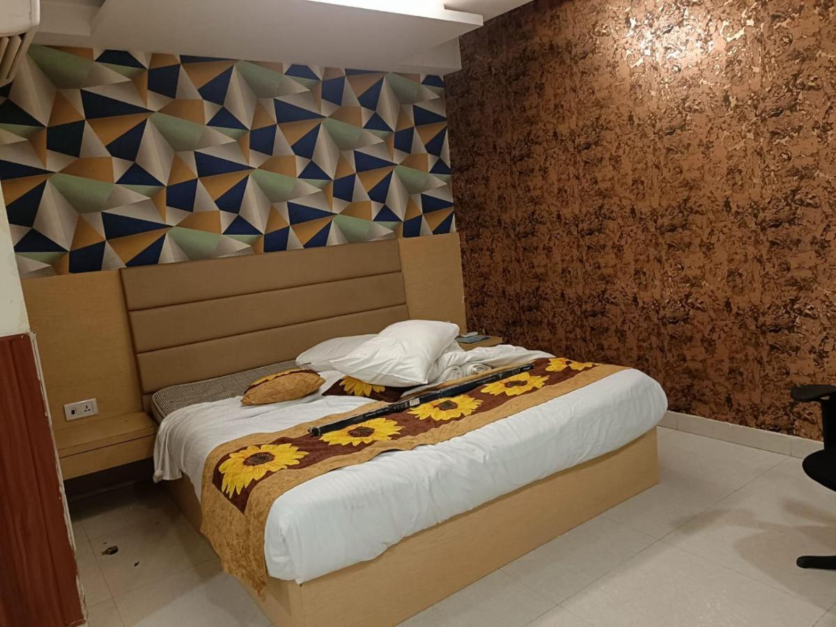 Hotel Ronit Royal Delhi Airport By D'Capitol New Delhi Luaran gambar