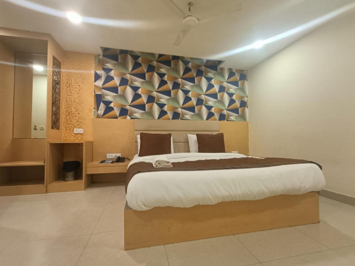 Hotel Ronit Royal Delhi Airport By D'Capitol New Delhi Luaran gambar