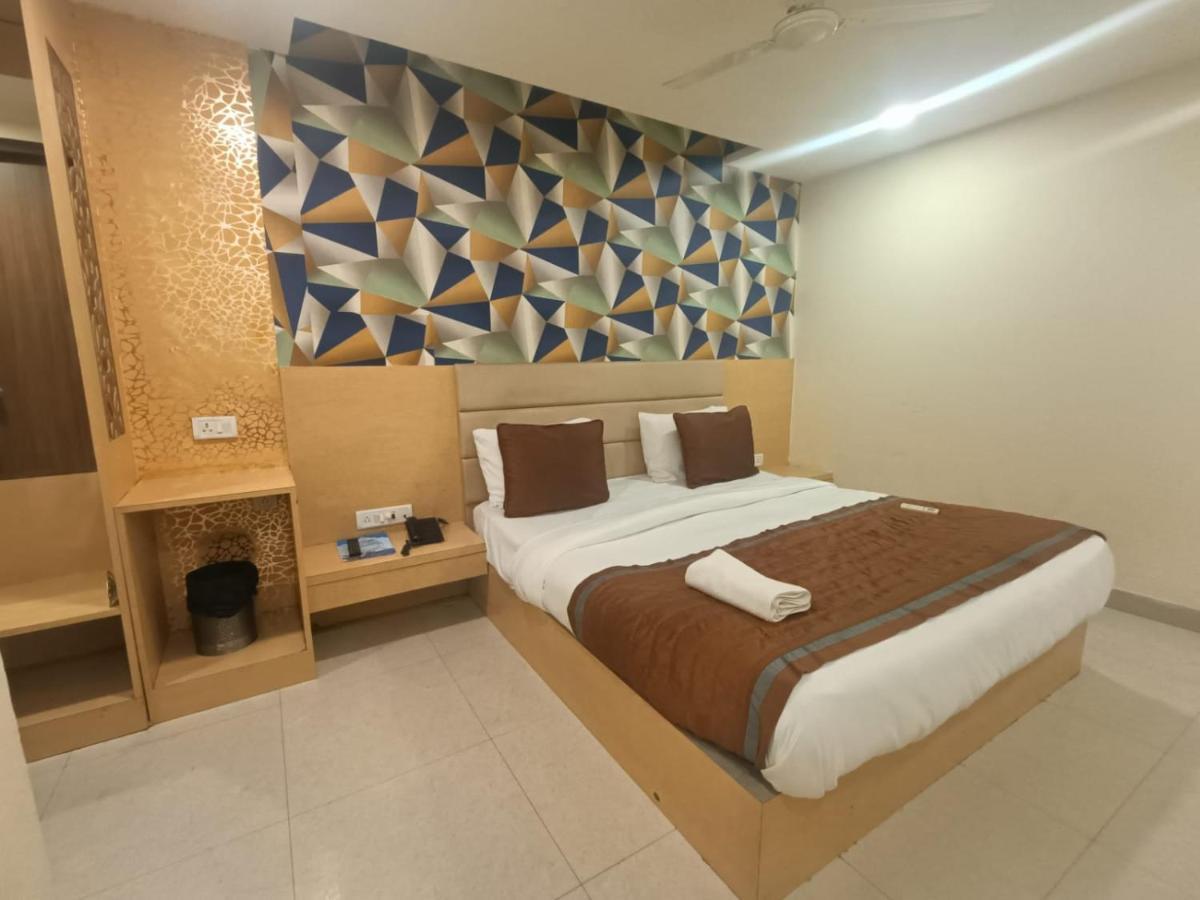Hotel Ronit Royal Delhi Airport By D'Capitol New Delhi Luaran gambar