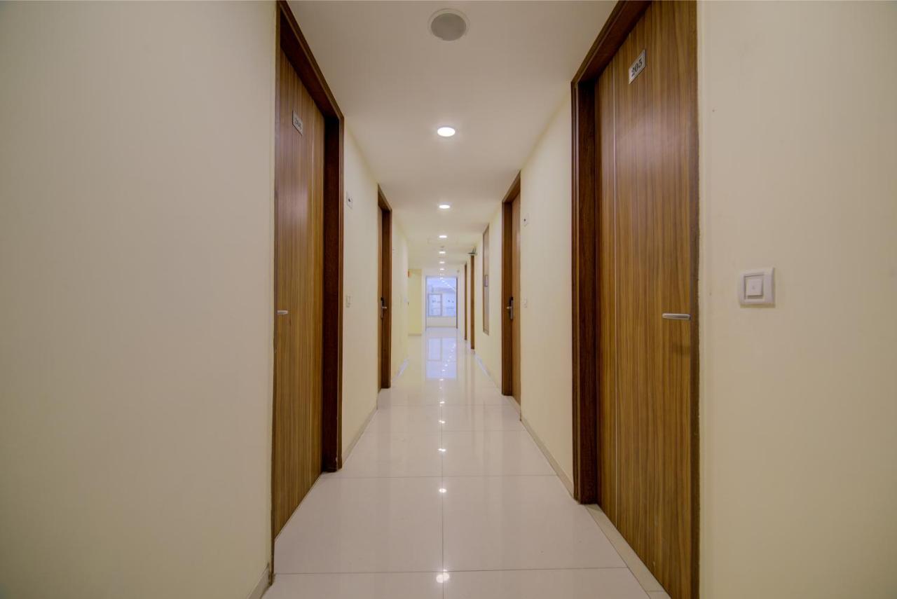 Hotel Ronit Royal Delhi Airport By D'Capitol New Delhi Luaran gambar