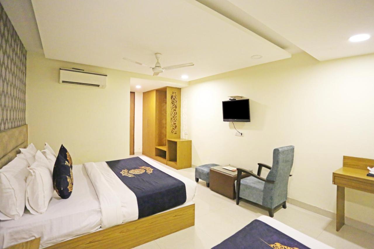 Hotel Ronit Royal Delhi Airport By D'Capitol New Delhi Luaran gambar